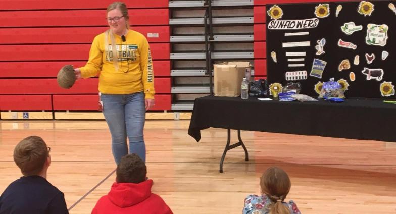 teaching youth about sunflowers and biofuels