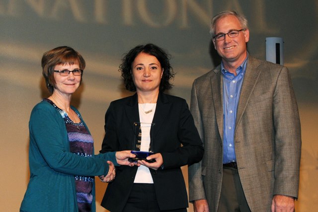 Senay Simsek receives 2013 AACCI Young Scientist Research Award