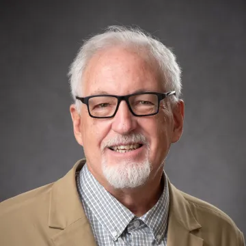 Headshot of Marlen Eve