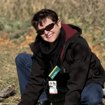 Headshot of Julianne Racine