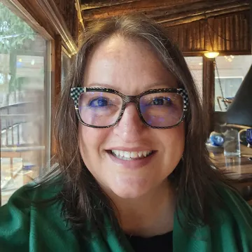 Headshot of Monica Pakonen