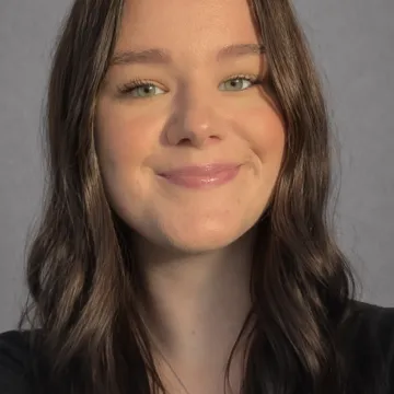 Headshot of Mackenzie Graber