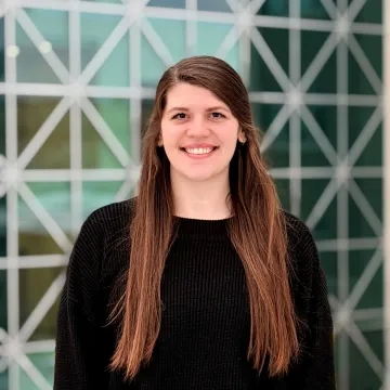 Headshot of Cara Taylor