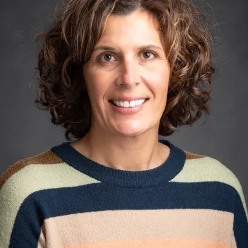 Headshot of Lisa Piche