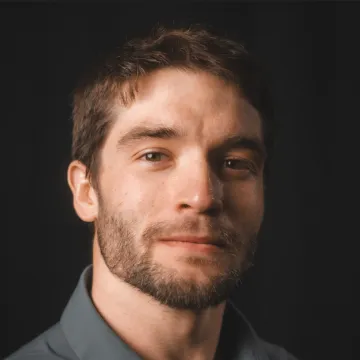 Headshot of Ty Casey