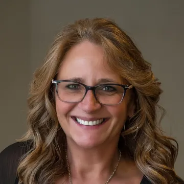 Headshot of Dee  Dee Rezac