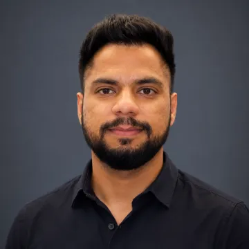 Headshot of Gurminder Singh