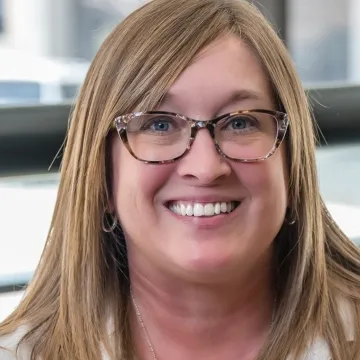 Headshot of Cristin Heidecker
