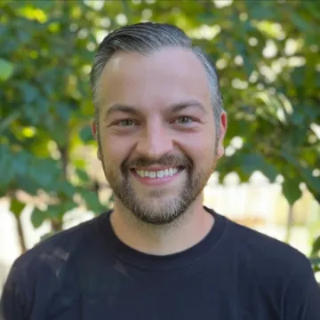 Headshot of Christopher Byrd