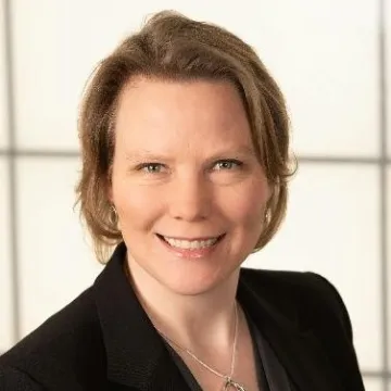 Headshot of Stephanie Sculthorp-Skrei