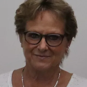 Headshot of Sheryl Schneider