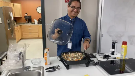 Arlan Littlewolf leading cooking demonstration