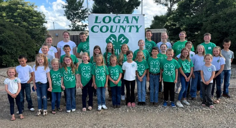 Logan County 4-H club members