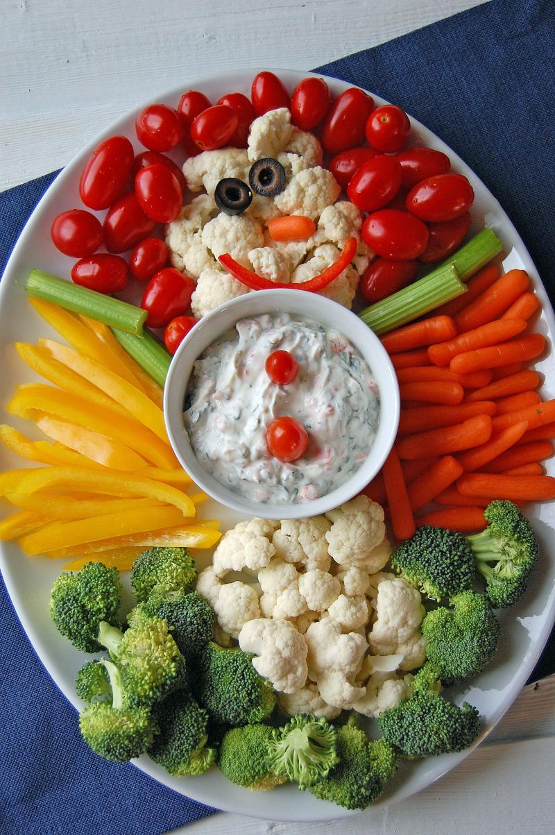 snowman vegetable tray