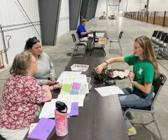 static judging a wreath project