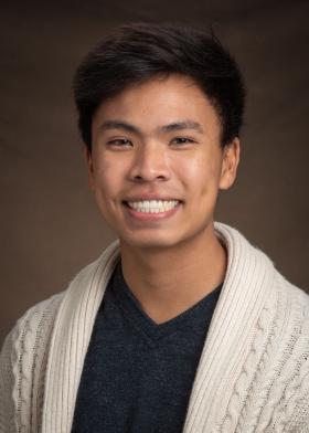 Headshot of Johnny Nguyen