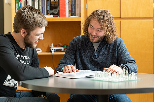 Matthew Hansen peer mentor Matthew Hansen peer mentor