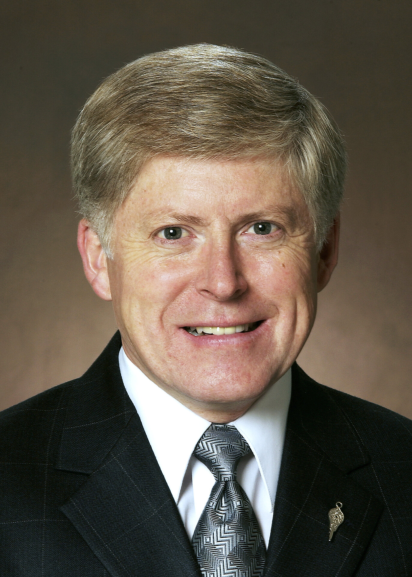 Littlefield named Chamber of Commerce Distinguished Professor North