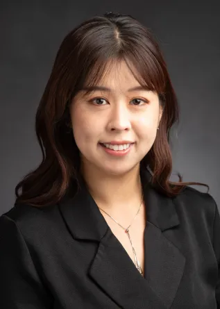 Yao Kuang Lee Headshot