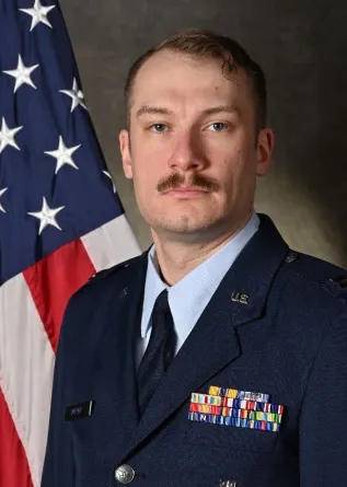 Capt Lee Olson