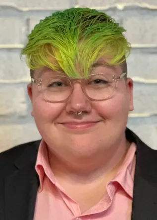 Malls looking directly and confidently forward