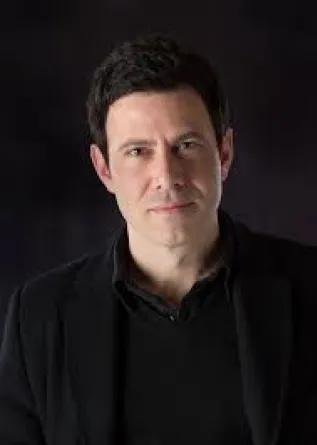 Stephen Wischer looking boldly into the camera