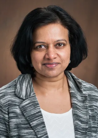 Head shot of Sheela Ramamoorthy 