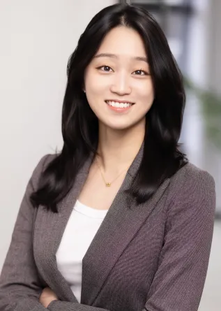 Jounghwa Son