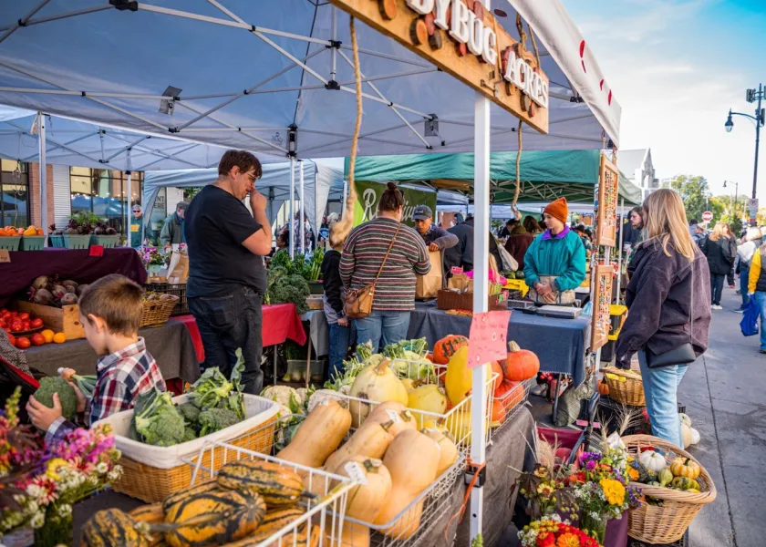 Photo of a Red River market booth