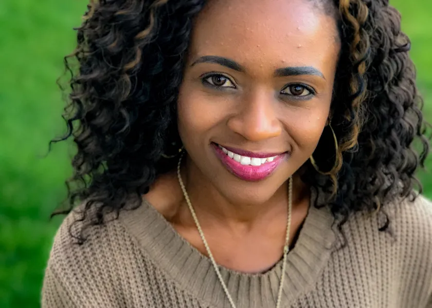 Author Dineo Dowd 