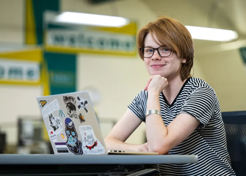 Photo of student Eliot Palmer