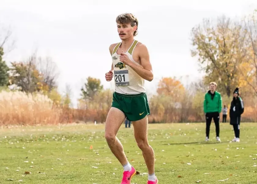 NDSU men's cross country runner
