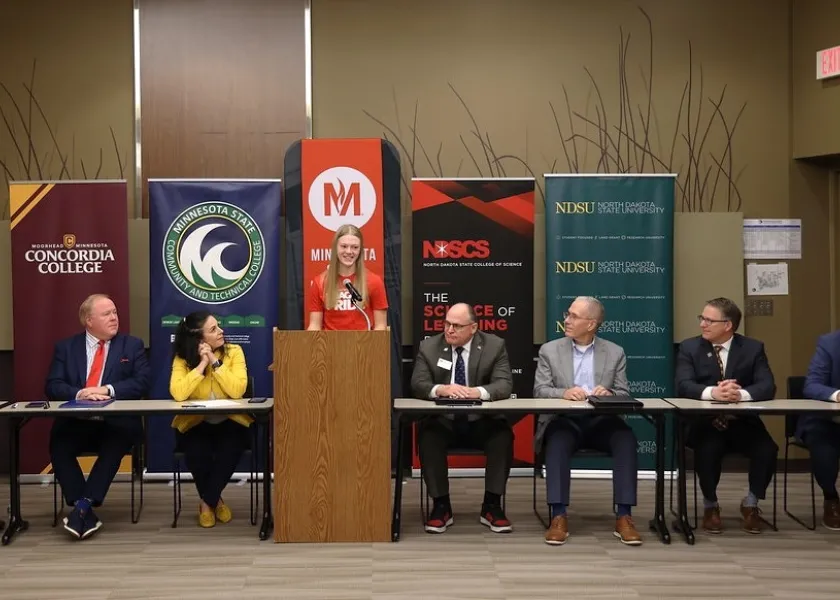 Five Higher Education Institutions come together to form the Metro College Alliance course exchange agreement