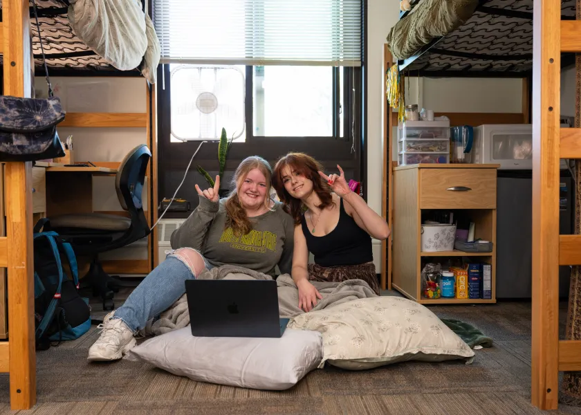 Roommates Samantha Couch and Teagan Stocker