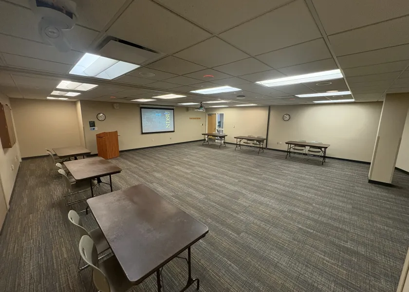 Meadow Lark Display tables