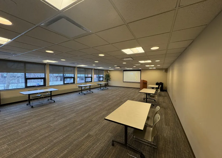 Nueta room display tables