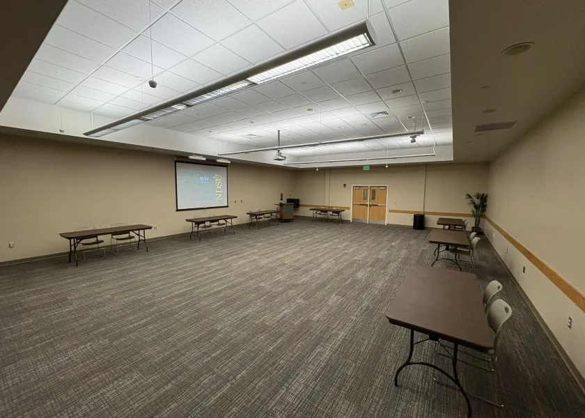 SAHNISH DISPLAY TABLES