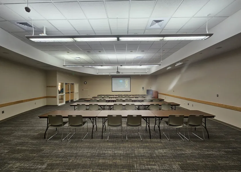 Hidatsa Room with classroom seating arrangement