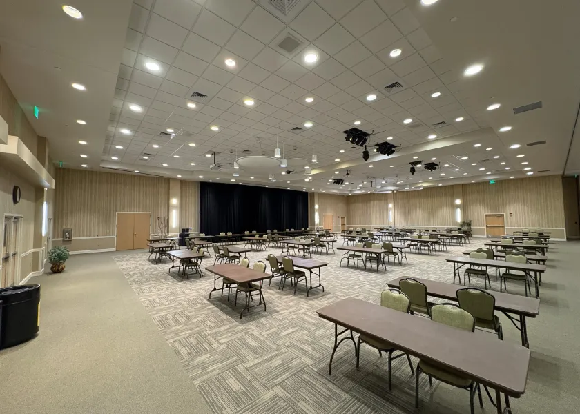 Oceti Sakowin Ballroom Resource Fair arrangement