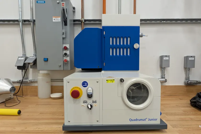 Quadrumat Junior mill