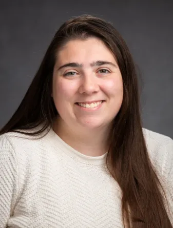 Sarah Fischer headshot