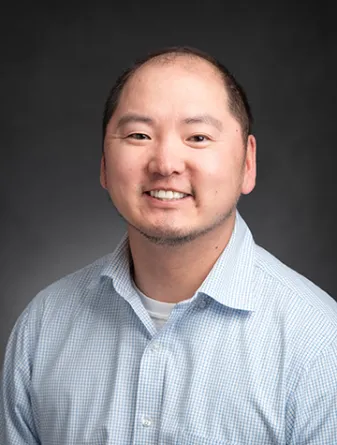 Adam Lundquist headshot