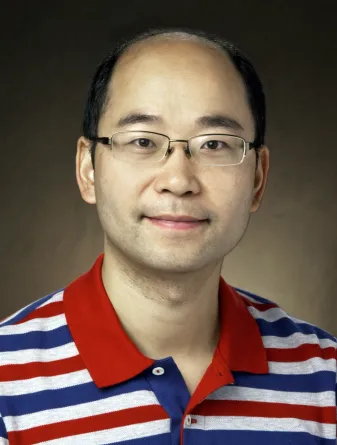 Bingcan Chen Headhot