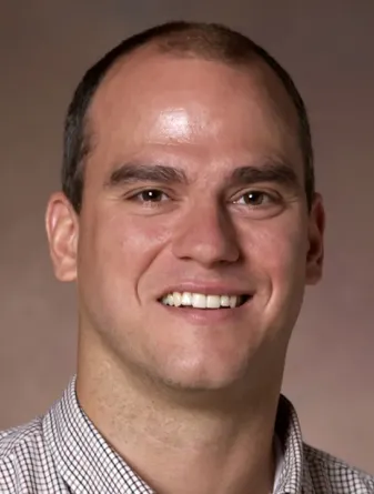 Glenn Dorsam Headshot