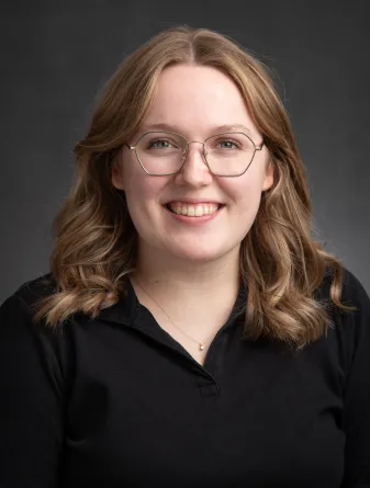 Erin Dummer Headshot