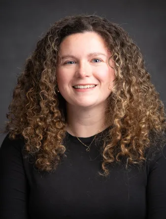 Hope Renfroe Becton Headshot