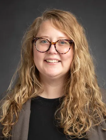 Ali Arndt staff photo