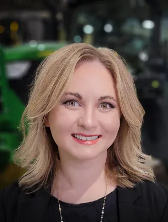 Magan Lewis Headshot 2