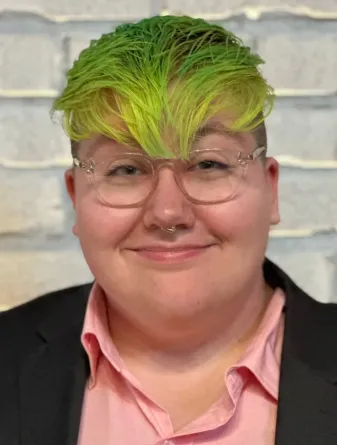 Malls looking directly and confidently forward