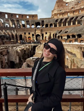 Kaytlin in Italy